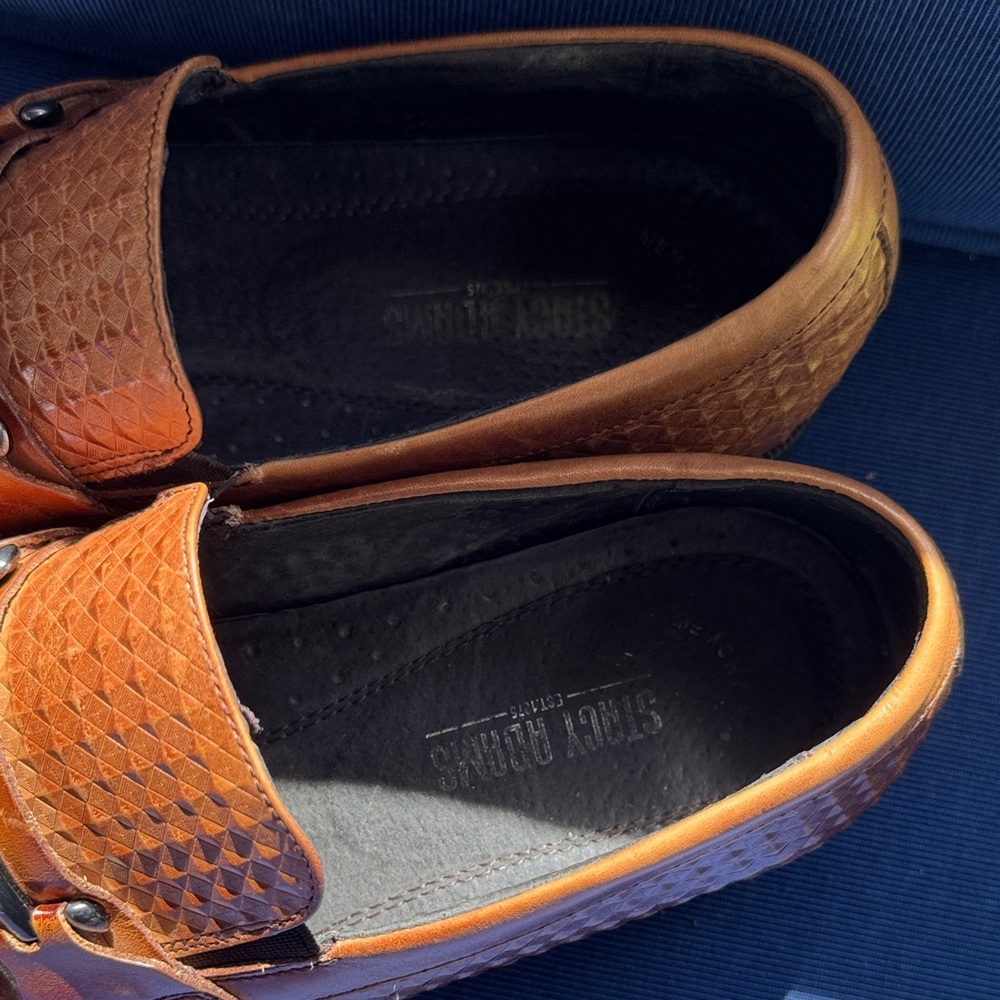 Stacy Adams Textured Brown Leather Loafers - Picture 3 of 6